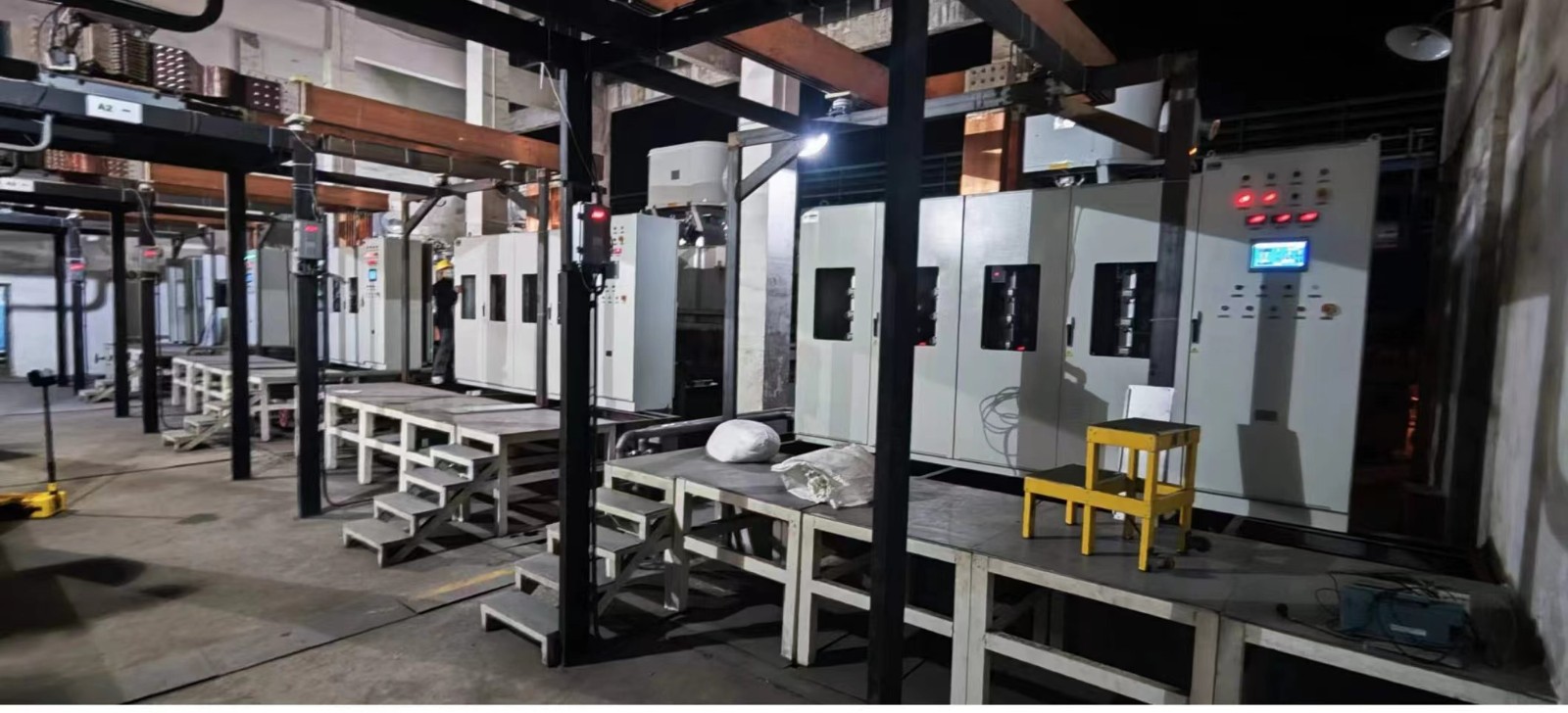 熱烈祝賀浙江嘉化能源化工股份有限公司多套整流柜、極化柜順利開車投運。